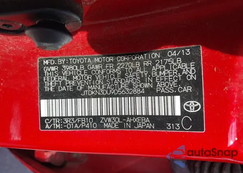 2013 Toyota Prius z USA, uszkodzony, nr VIN JTDKN3DU9D5632884
